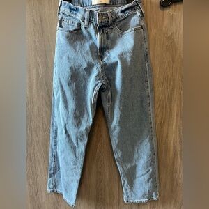Hollister men’s jeans